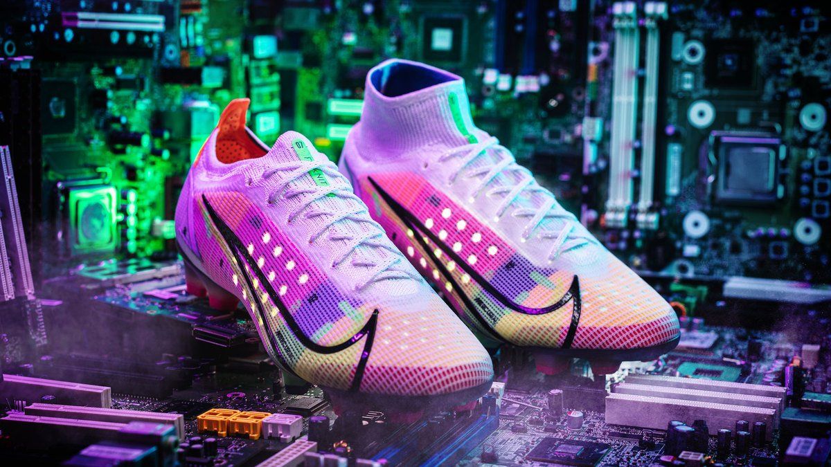 Nike ra mắt thế hệ mới Mercurial Vapor 14 và Superfly 8