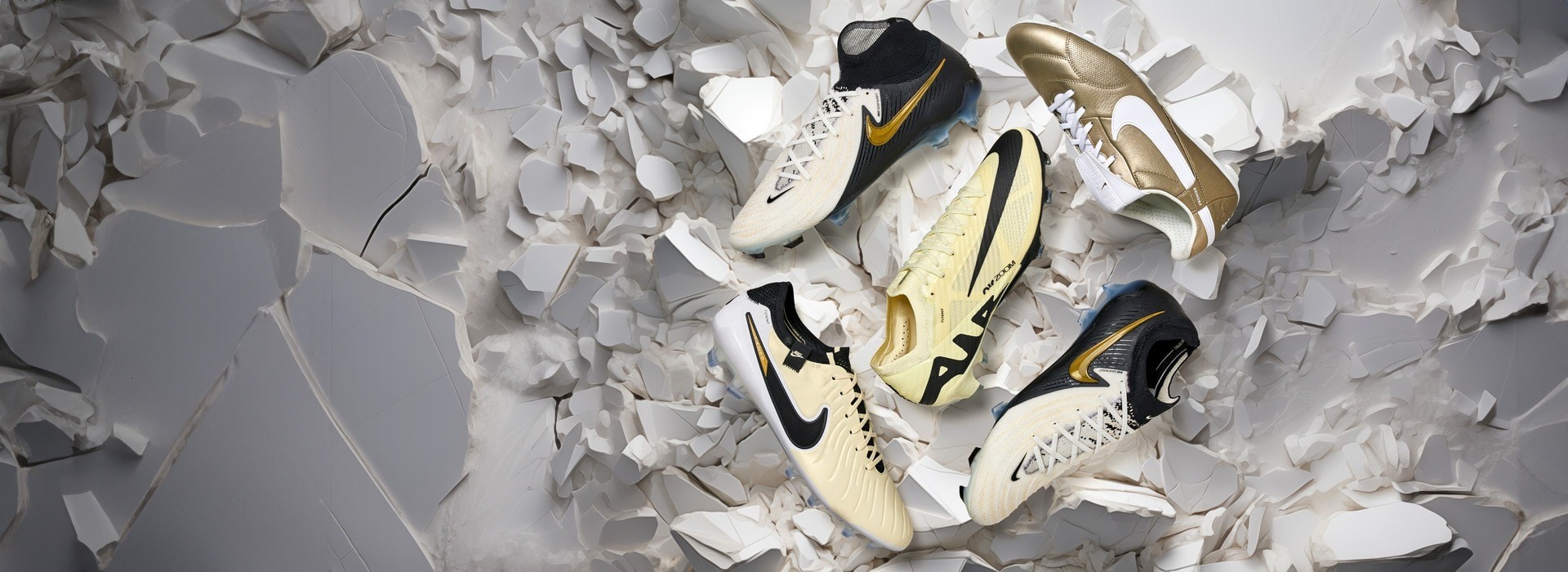 NIKE CHO RA MẮT BỘ SƯU TẬP MỚI MẺ CHO ĐẦU NĂM 2024 'MAD READY PACK'