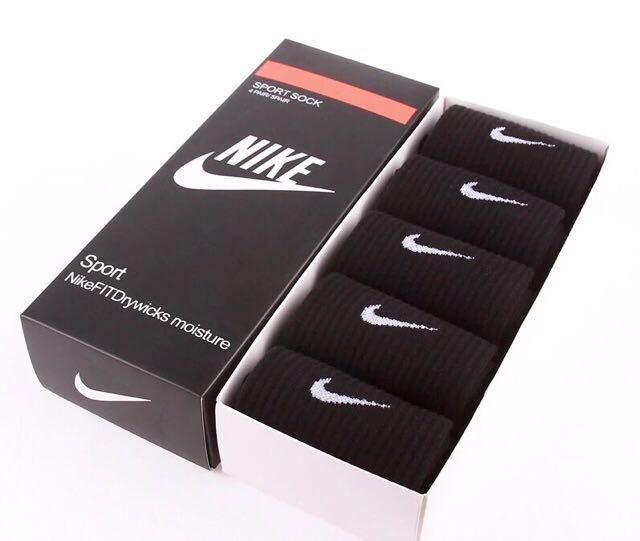 Hộp Tất Nike Đen