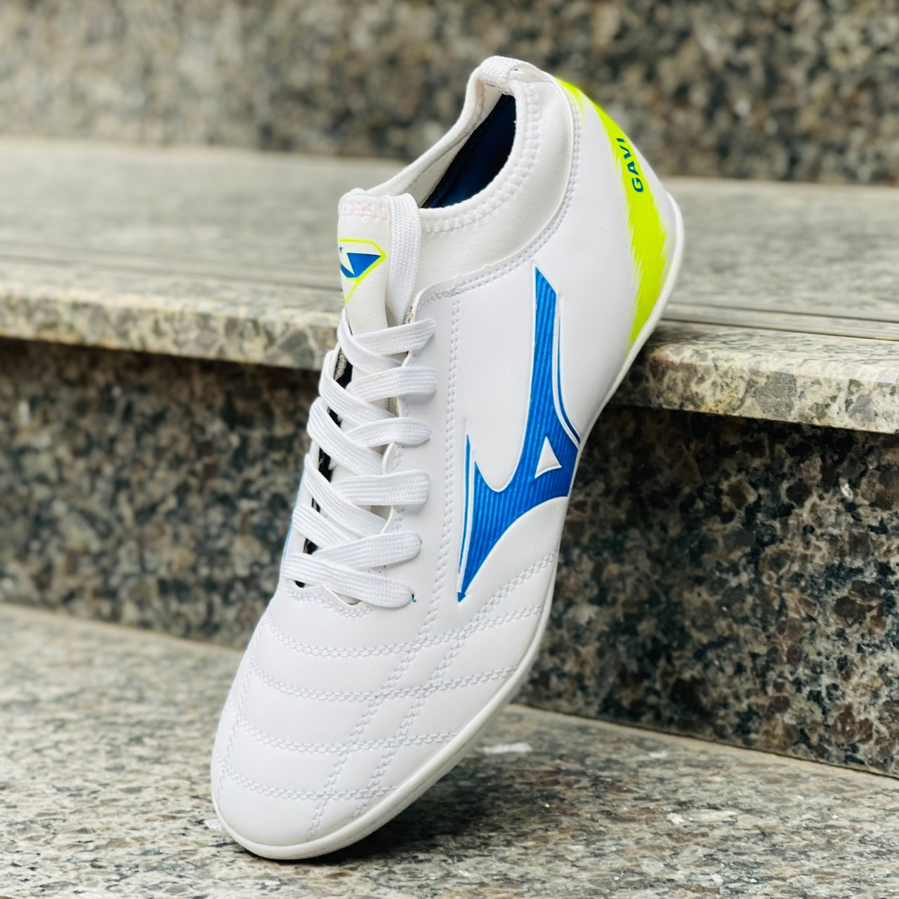 TF Mizuno Gavi Trắng Xanh cổ chun