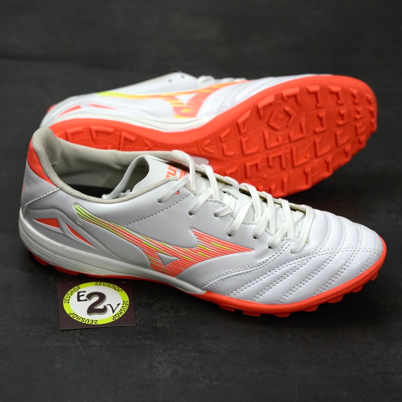 Giày Đá Bóng TF Mizuno Morelia Neo 4 Trắng Cam