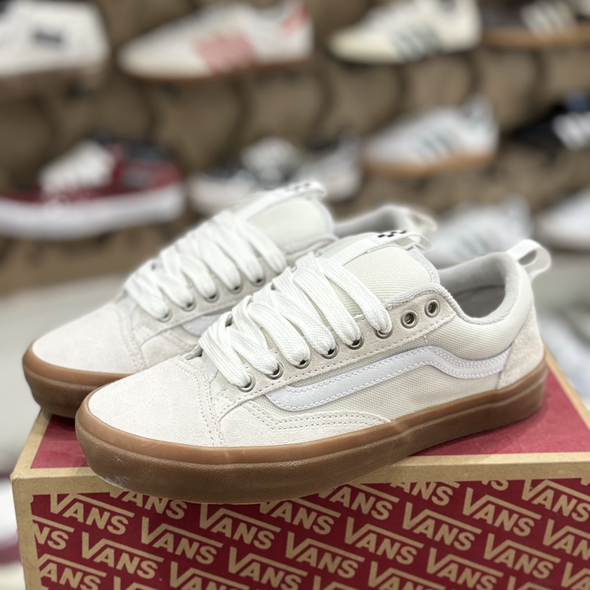 Skate Style 36+ White Gum