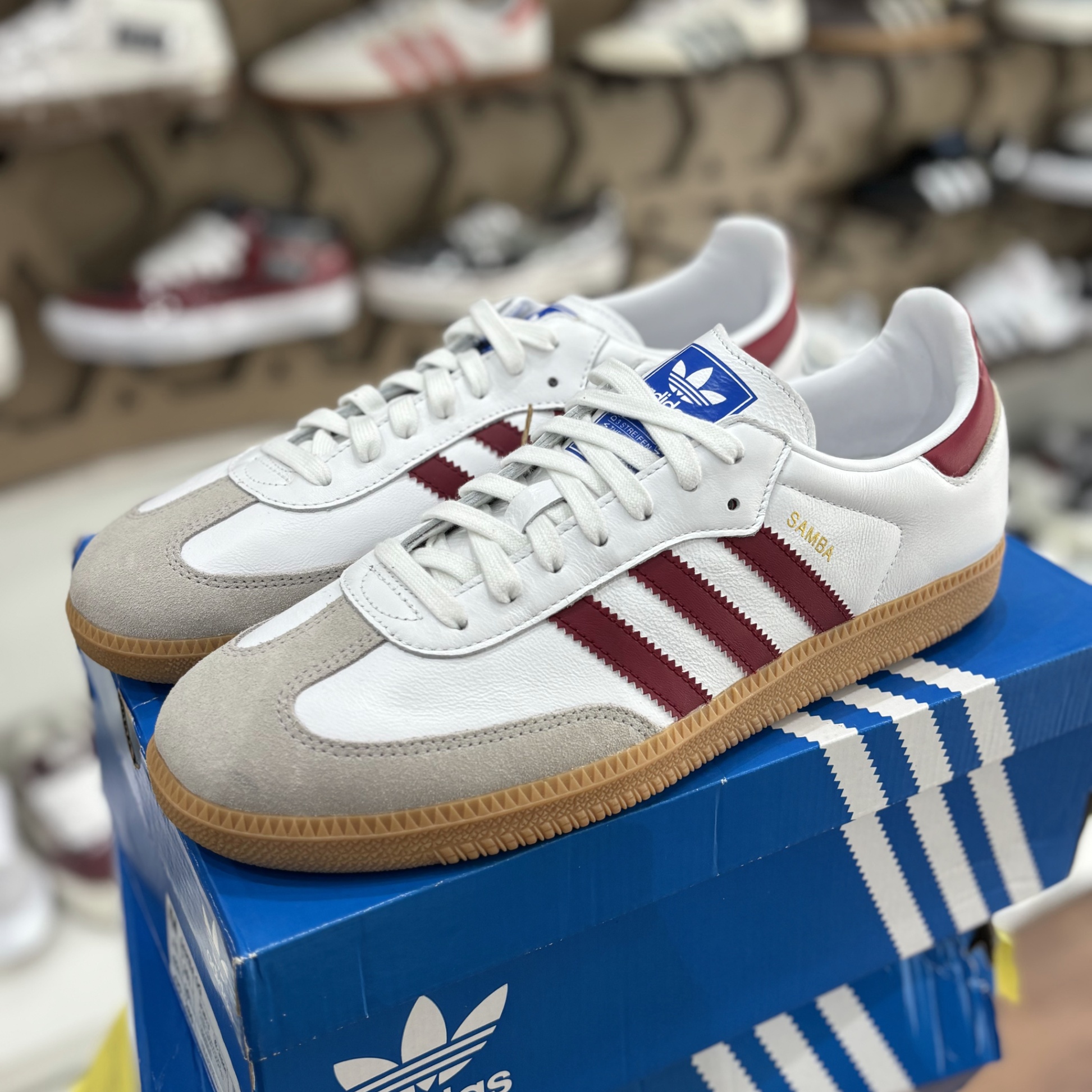 ADIDAS SAMBA OG CLOUD WHITE / COLLEGIATE BURGUNDY / GUM