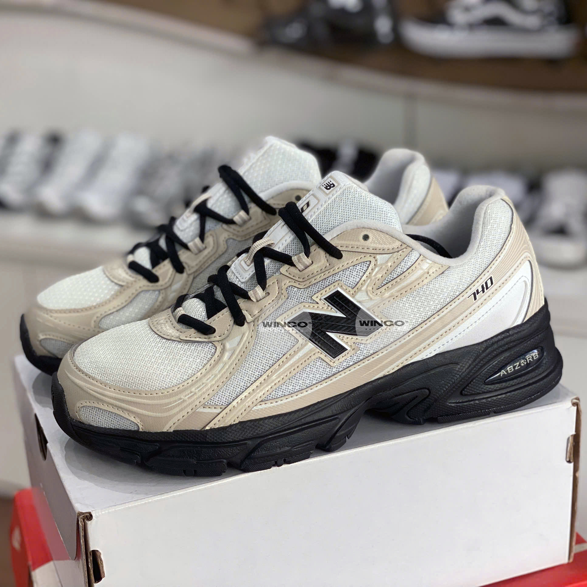 NU BA 740 TIMBERWOLF WHITE