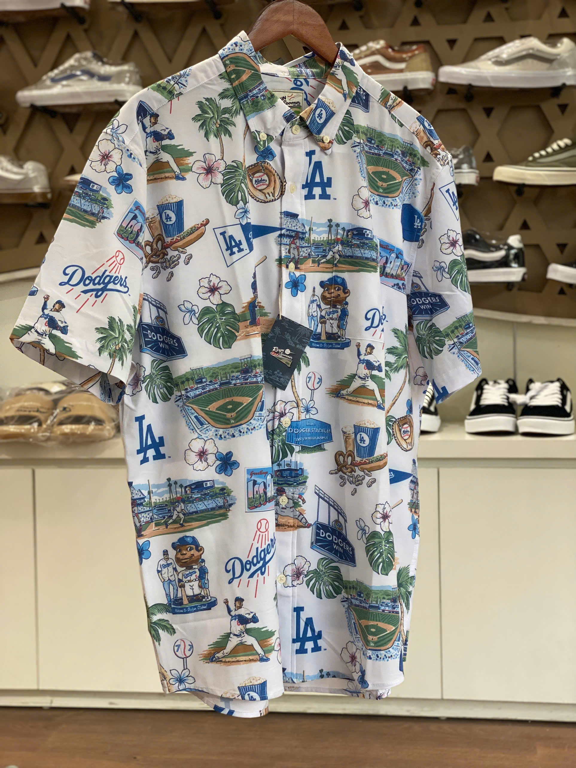 RAYN SPOONER SHIRT L A Dod gers