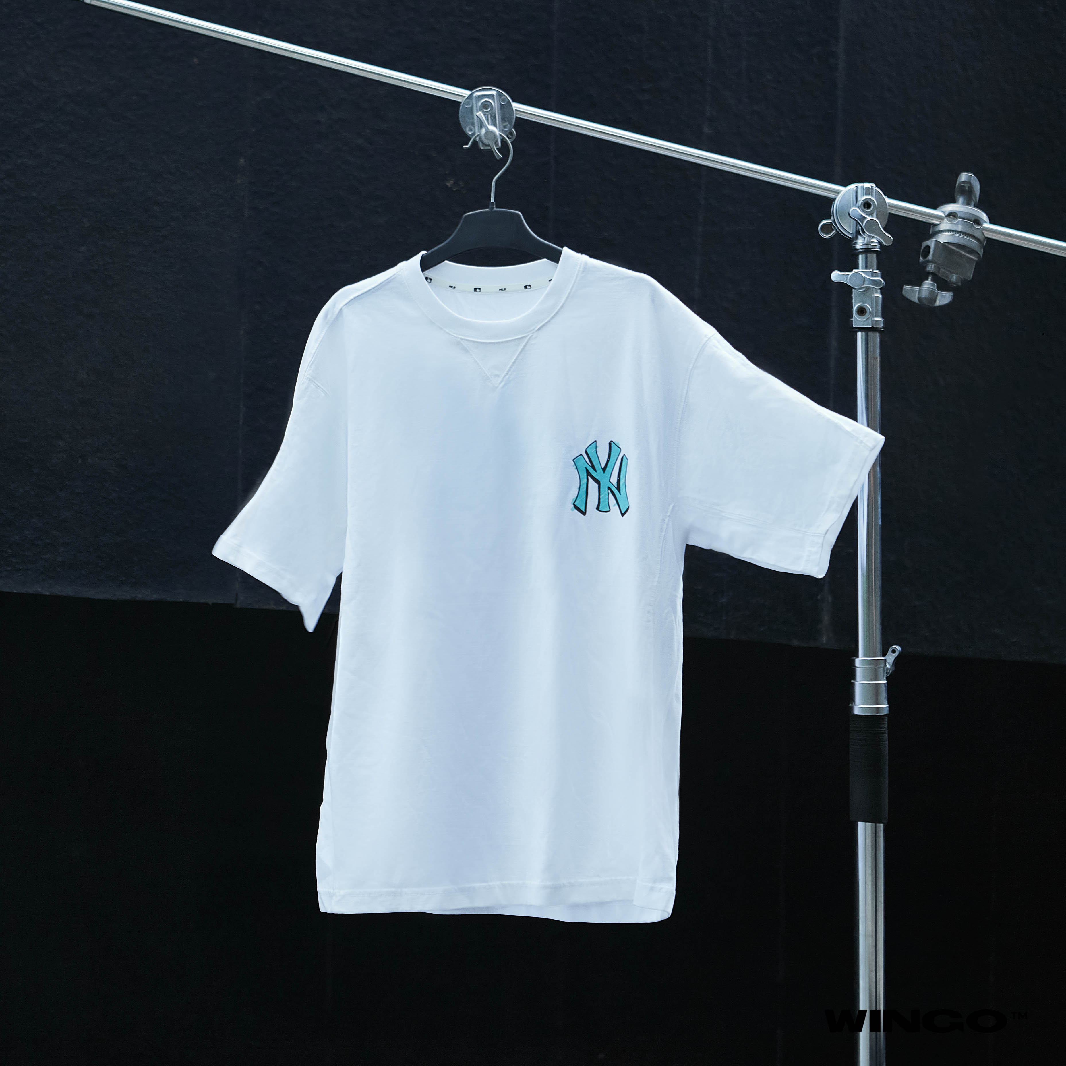 THIN BALL BACK LOGO WHITE T SHIRT