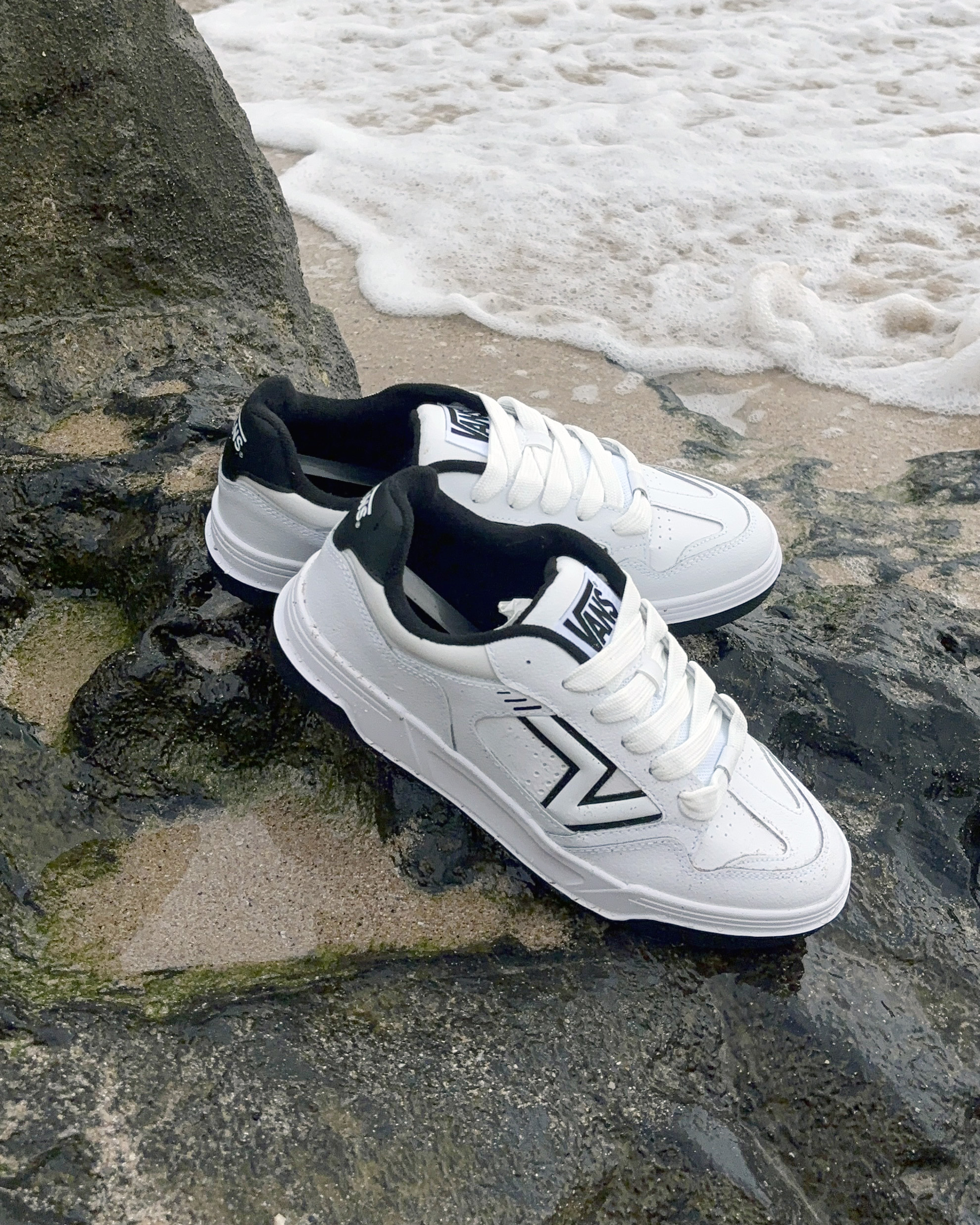 WAFFLE SNEAKER UP LANE WHITE