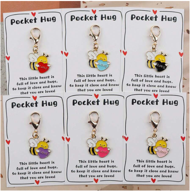 Set 6 móc khóa quà tặng Bee Heart