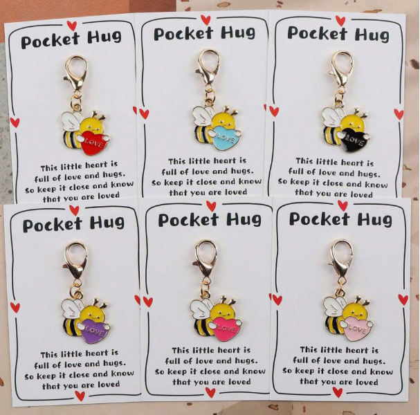 Set-6-moc-khoa-qua-tang-Bee-Heart.png?v=1769670206