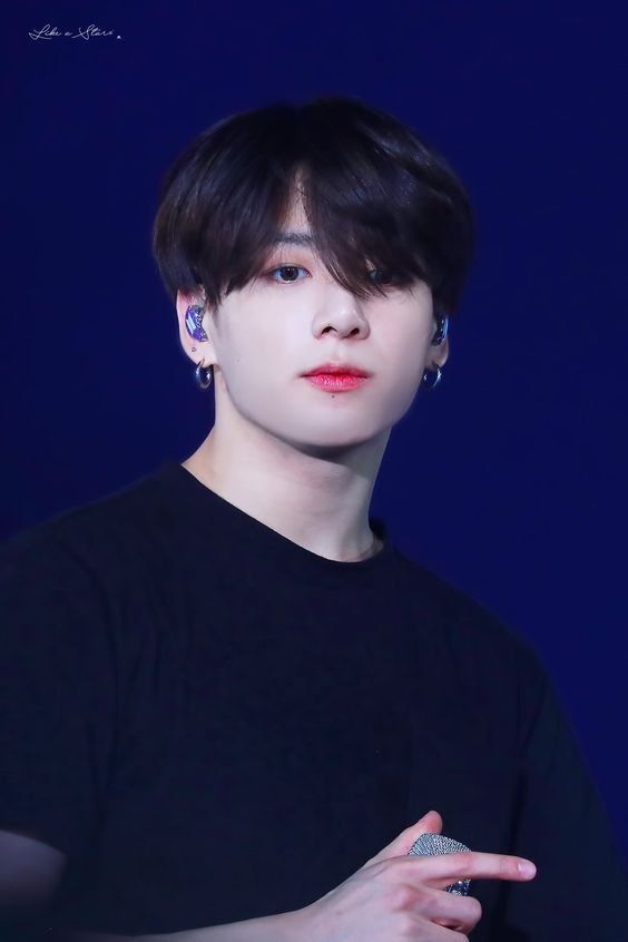 Jungkook (BTS) đích thân lên tiếng vụ việc Itaewon: Giá trị của lời xin lỗi chân thành trong mắt netizen Hàn Quốc