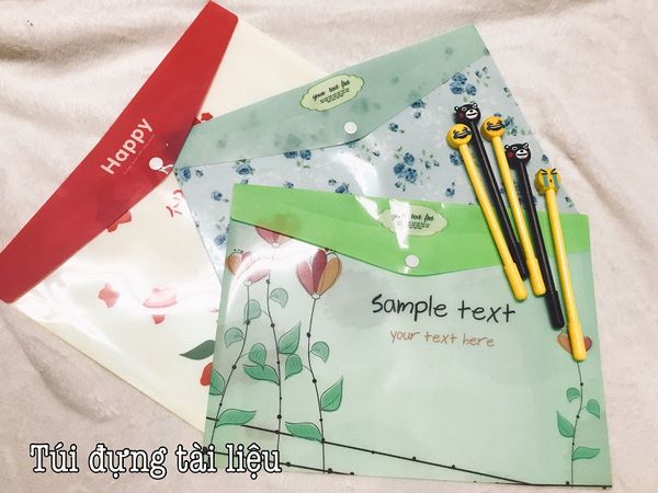 Những đồ dùng học tập tại Cửa hàng Kpop giá khoảng bao nhiêu?