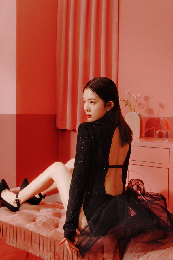 Irene (Red Velvet) gợi cảm đến bất ngờ trong bộ ảnh teaser sub-unit: Thiêu đốt mọi ánh nhìn của netizen Hàn Quốc