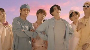 Fan quốc tế cực mê ca khúc 'Dynamite' của BTS, nhưng fan Kpop chia sẻ họ...không biết BTS hát gì!