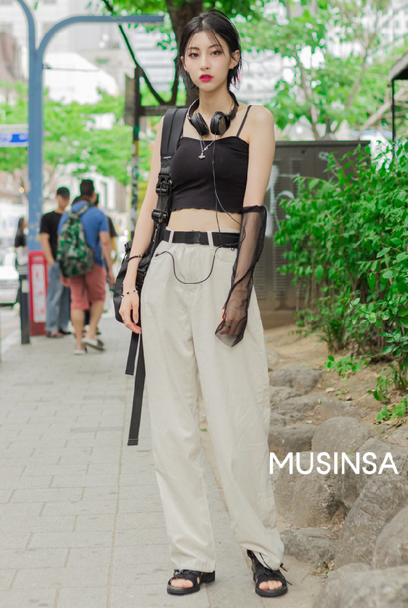 Ulzzang Street Style - Quần ống rộng