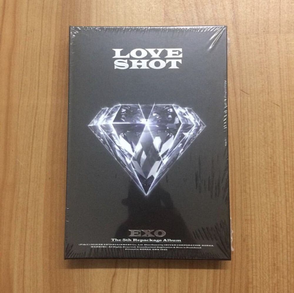 Album EXO LOVESHOT - Love Ver