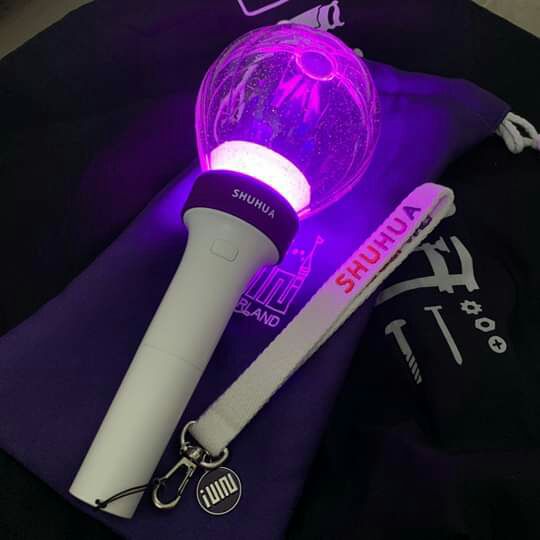 (G)I-DLE - OFFICIAL LIGHT STICK