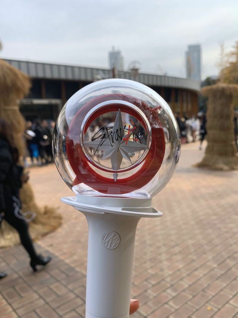 Stray Kids - Official Light Stick