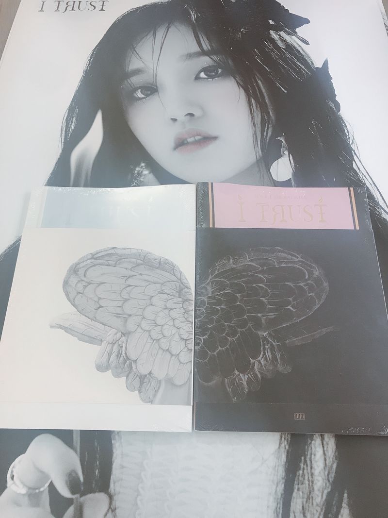 Album (G)I-DLE - I trust