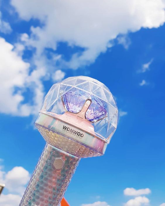 SEVENTEEN Official Lightstick ver 3