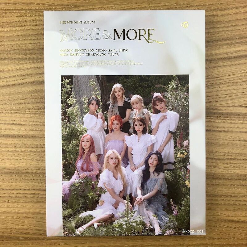 Album  TWICE - MORE & MORE