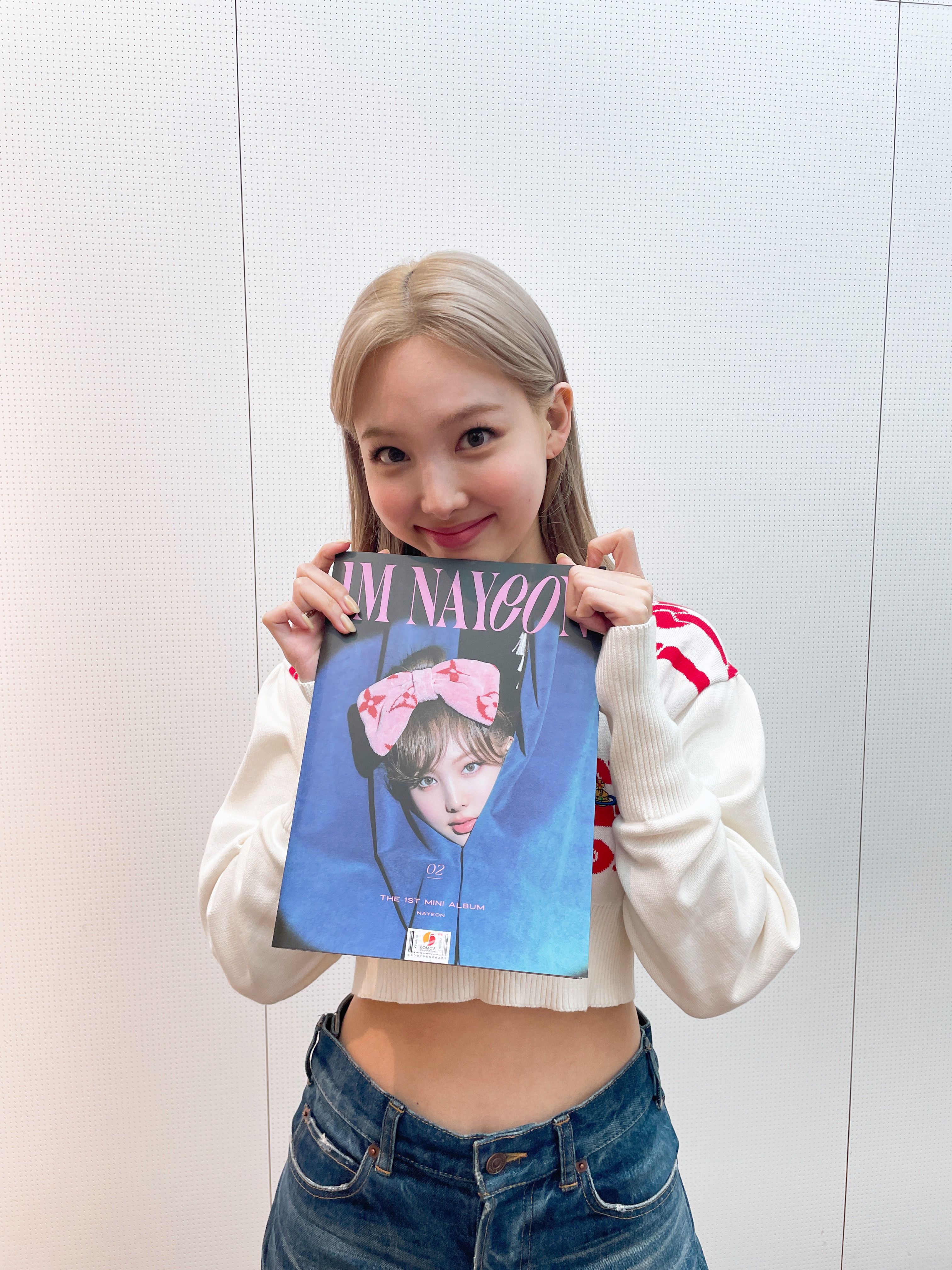 Album NAYEON (TWICE) - IM NAYEON