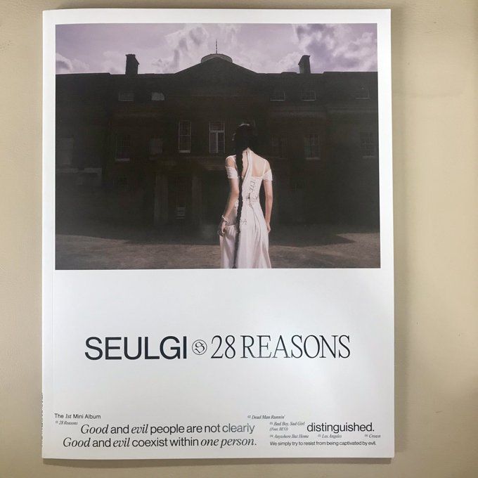 Album Seulgi - 28 Reasons Photobook ver