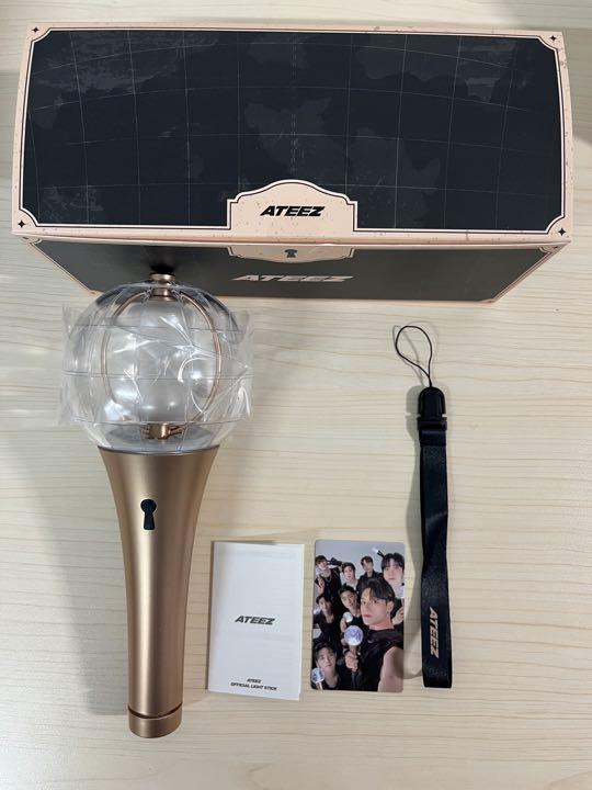 ATEEZ - OFFICIAL LIGHT STICK ver.2