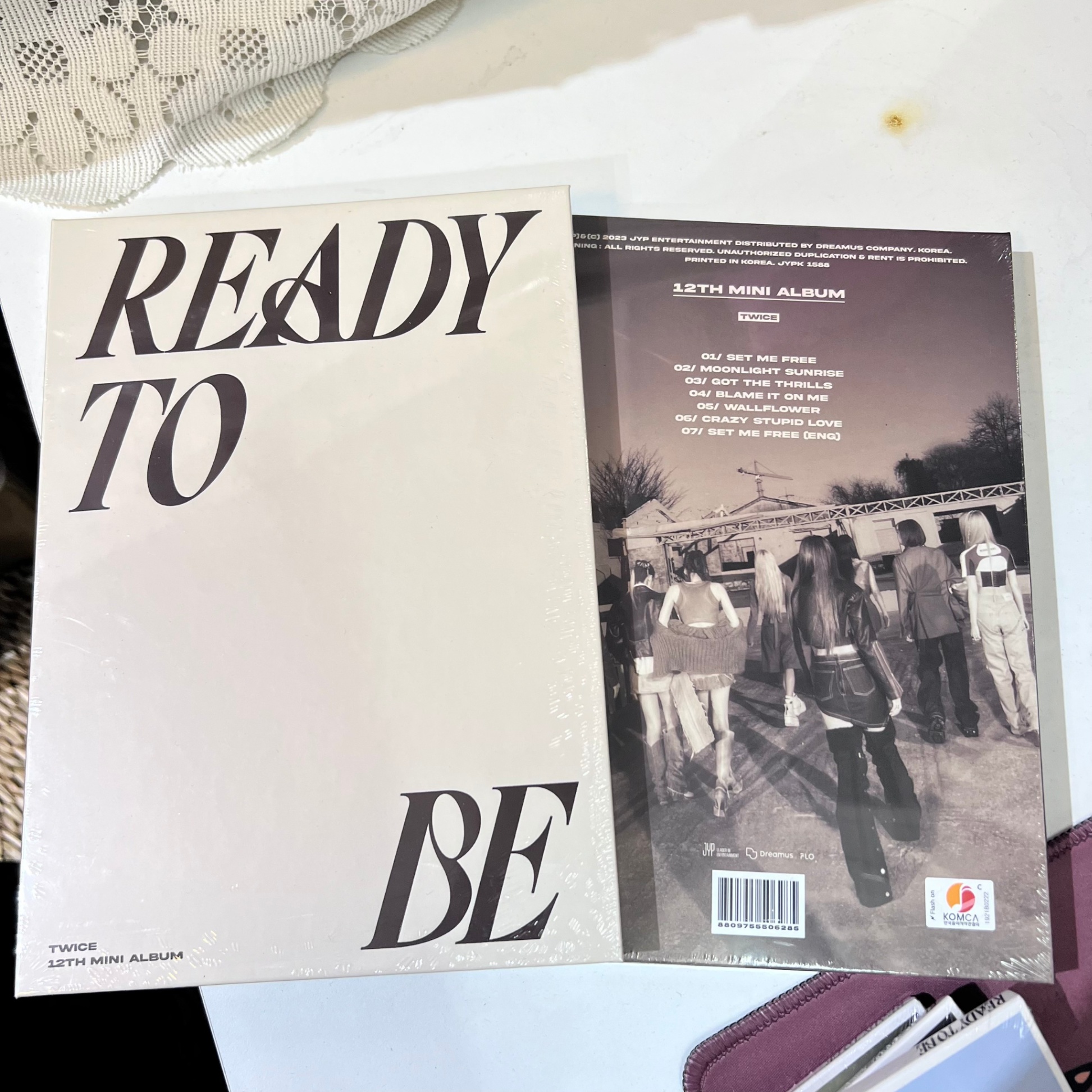 ALBUM TWICE - READY TO BE