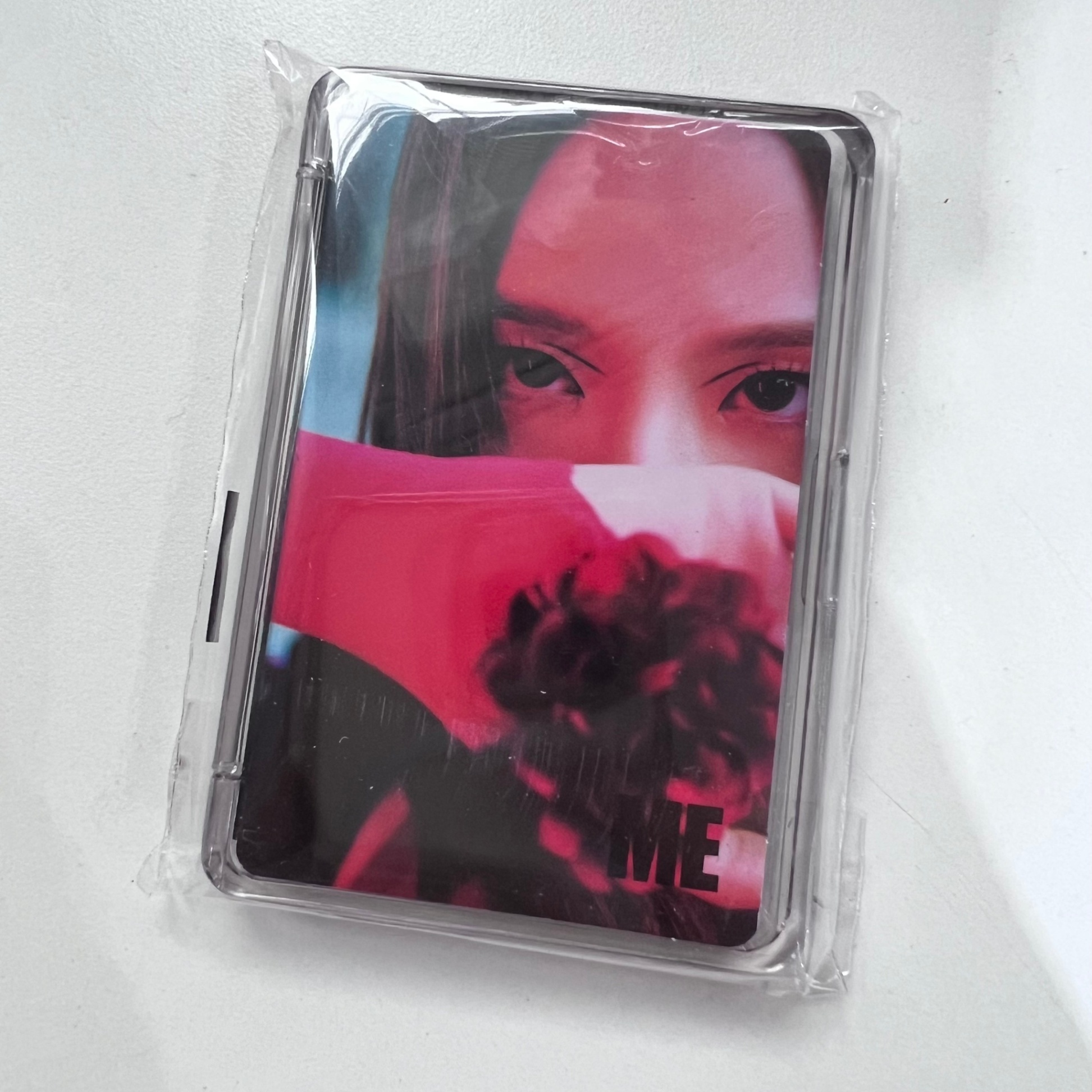 Album SOLO JISOO - YG tag