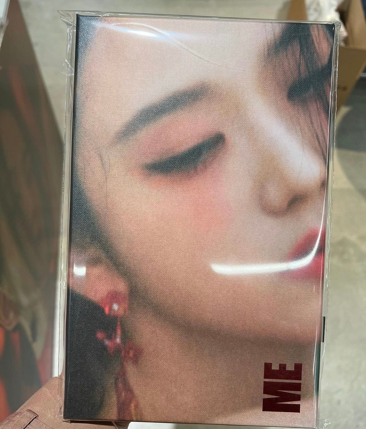 Album Solo JISOO - ME