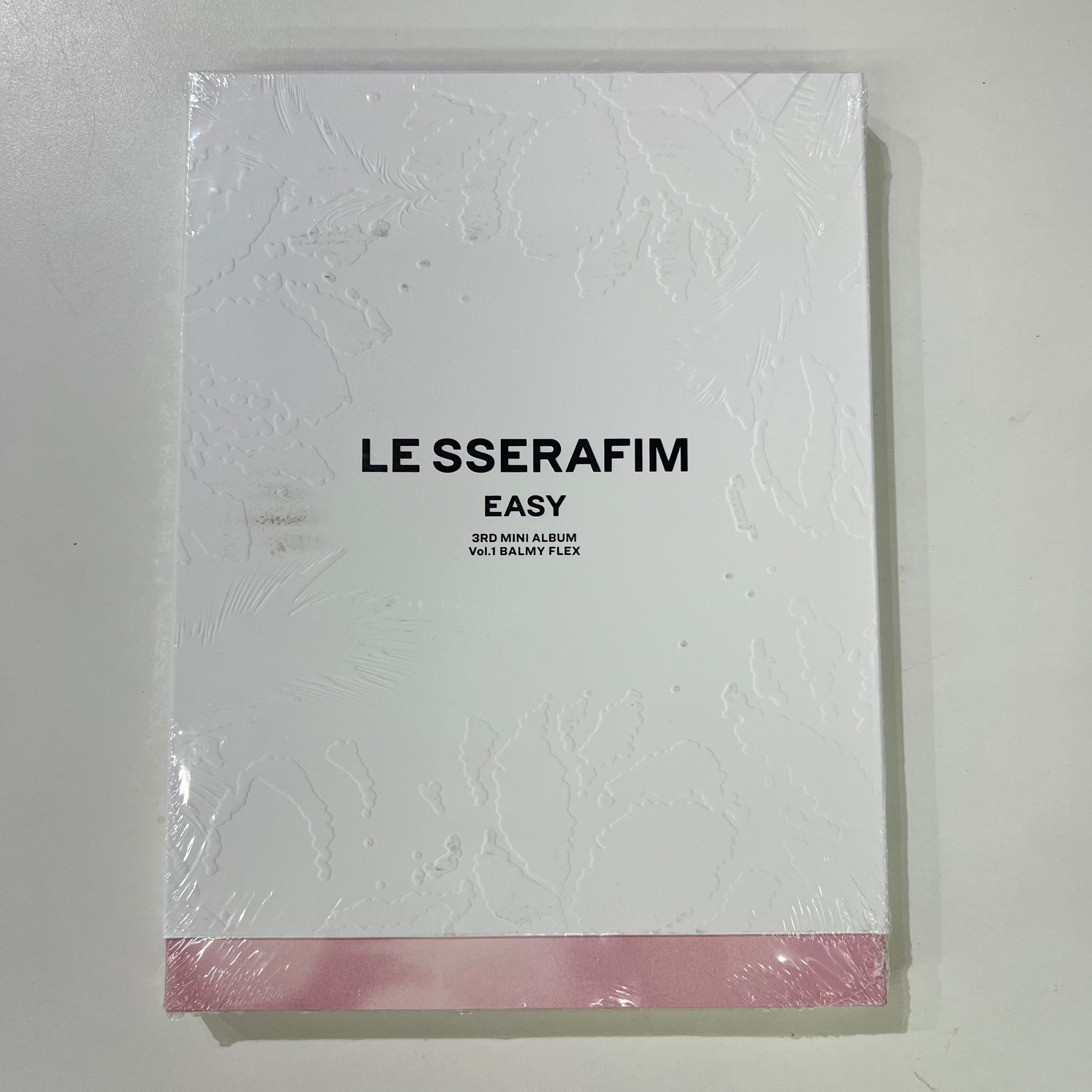 ALBUM LE SSERAFIM - EASY Photobook