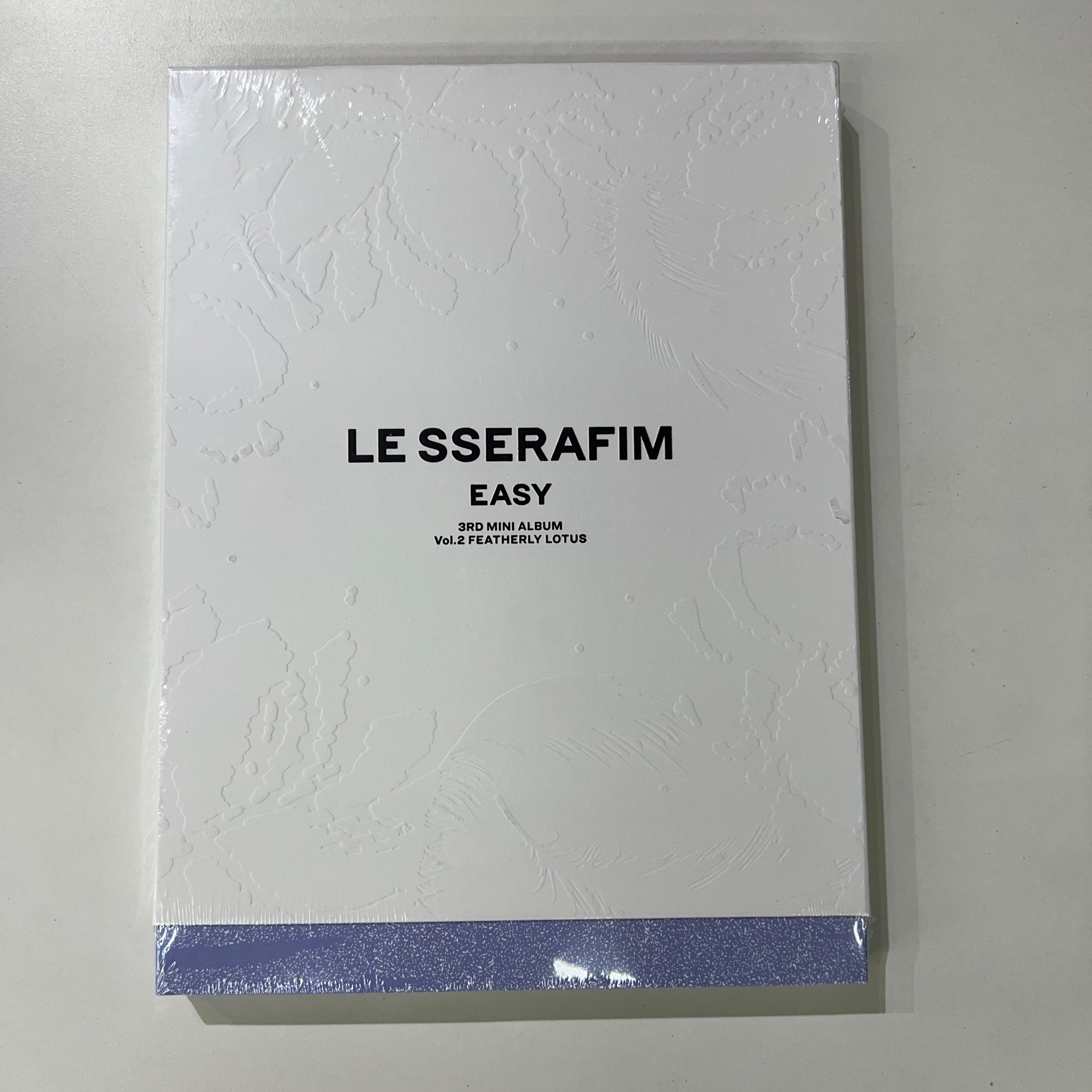 ALBUM LE SSERAFIM - EASY Photobook