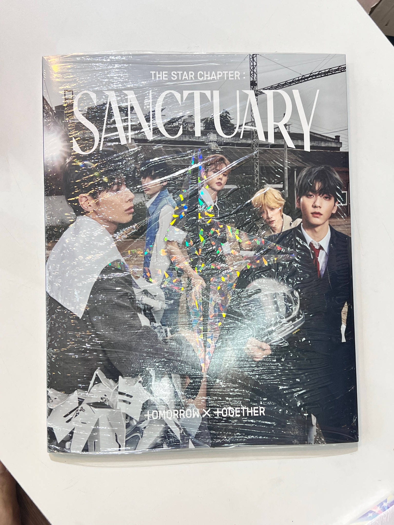 ALBUM TXT - SANCTUARY