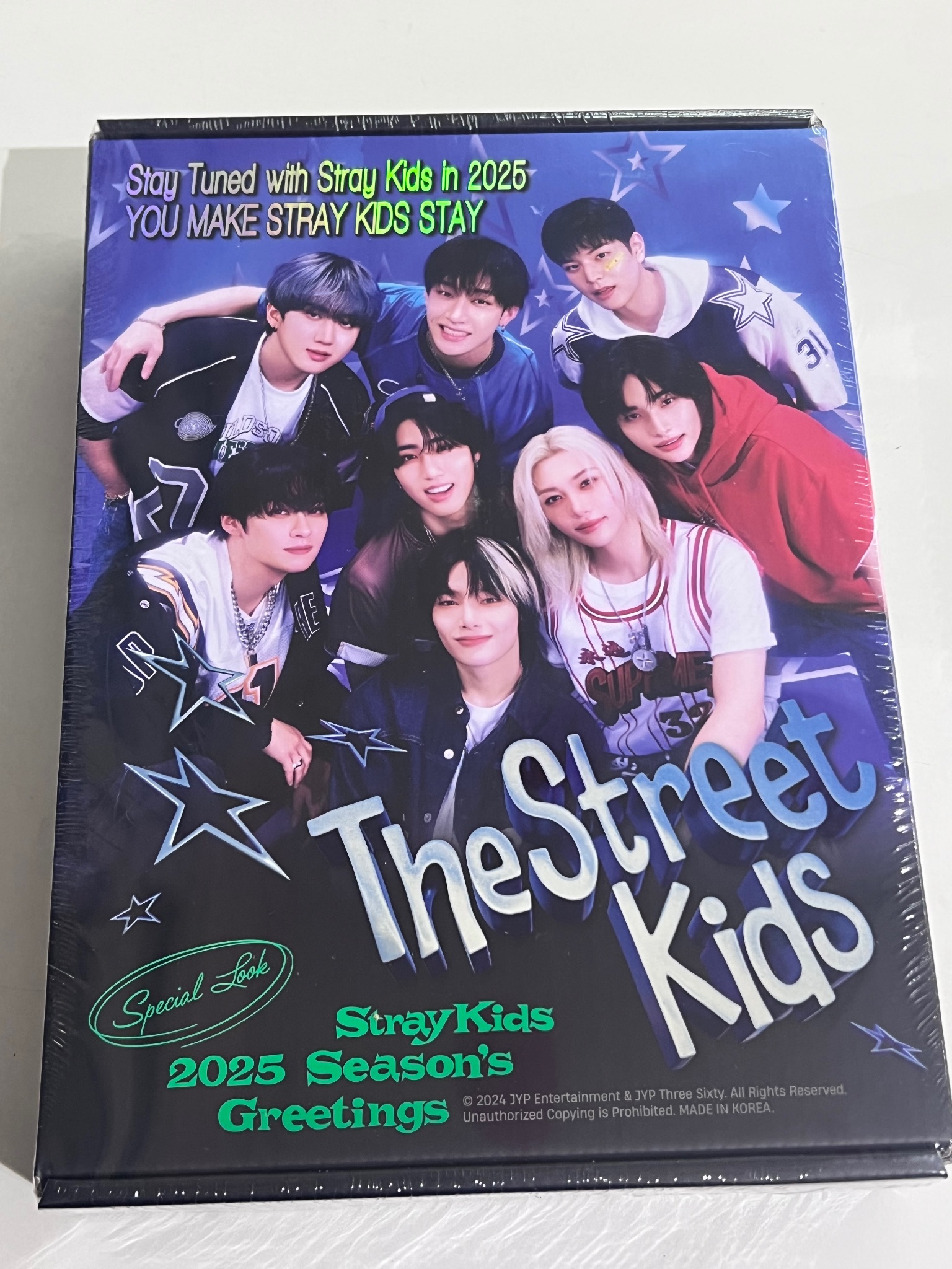 Stray Kids 2025 Season’s Greetings [The Street Kids]