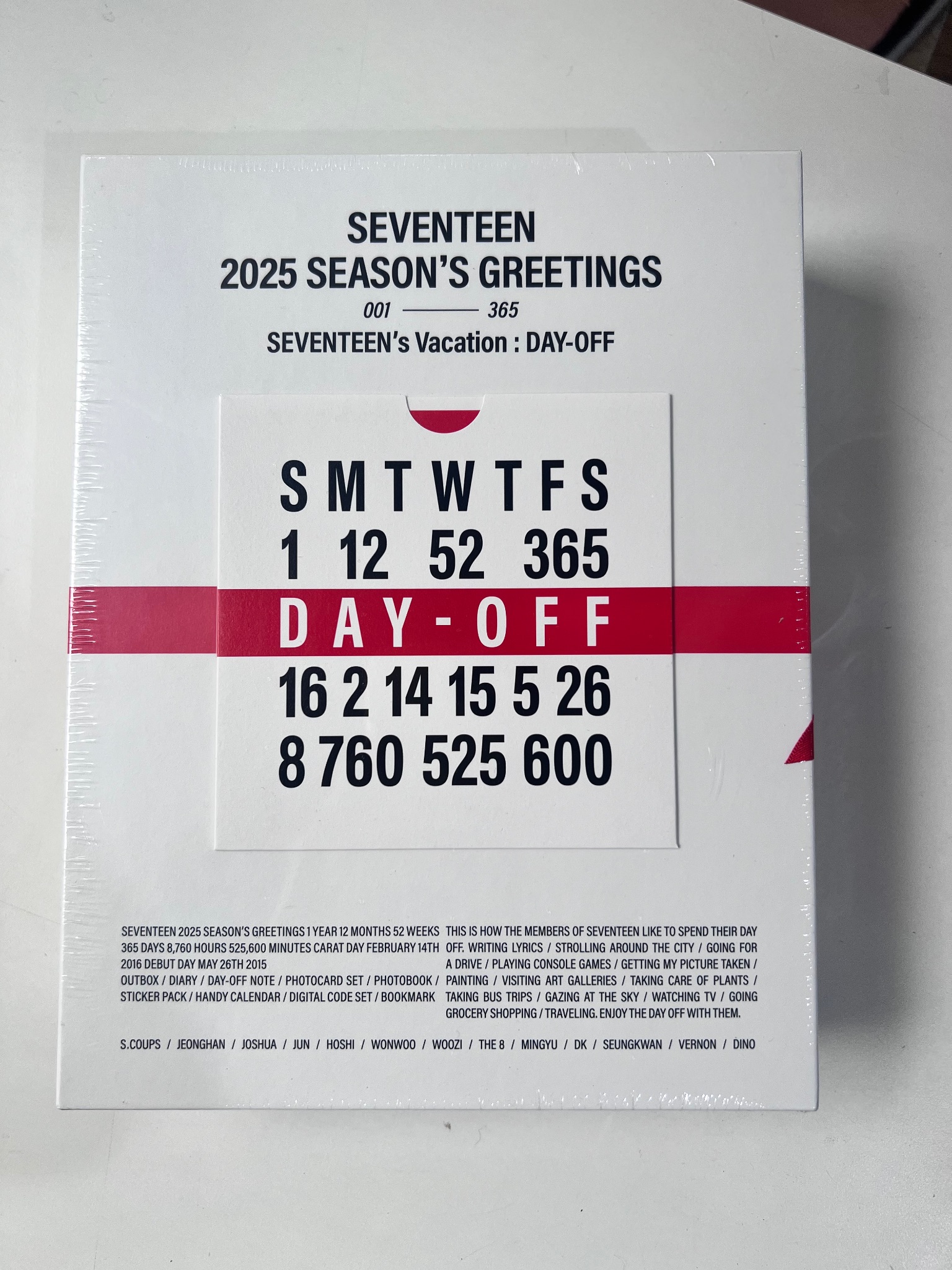 SEVENTEEN 2025 SEASON'S GREETINGS