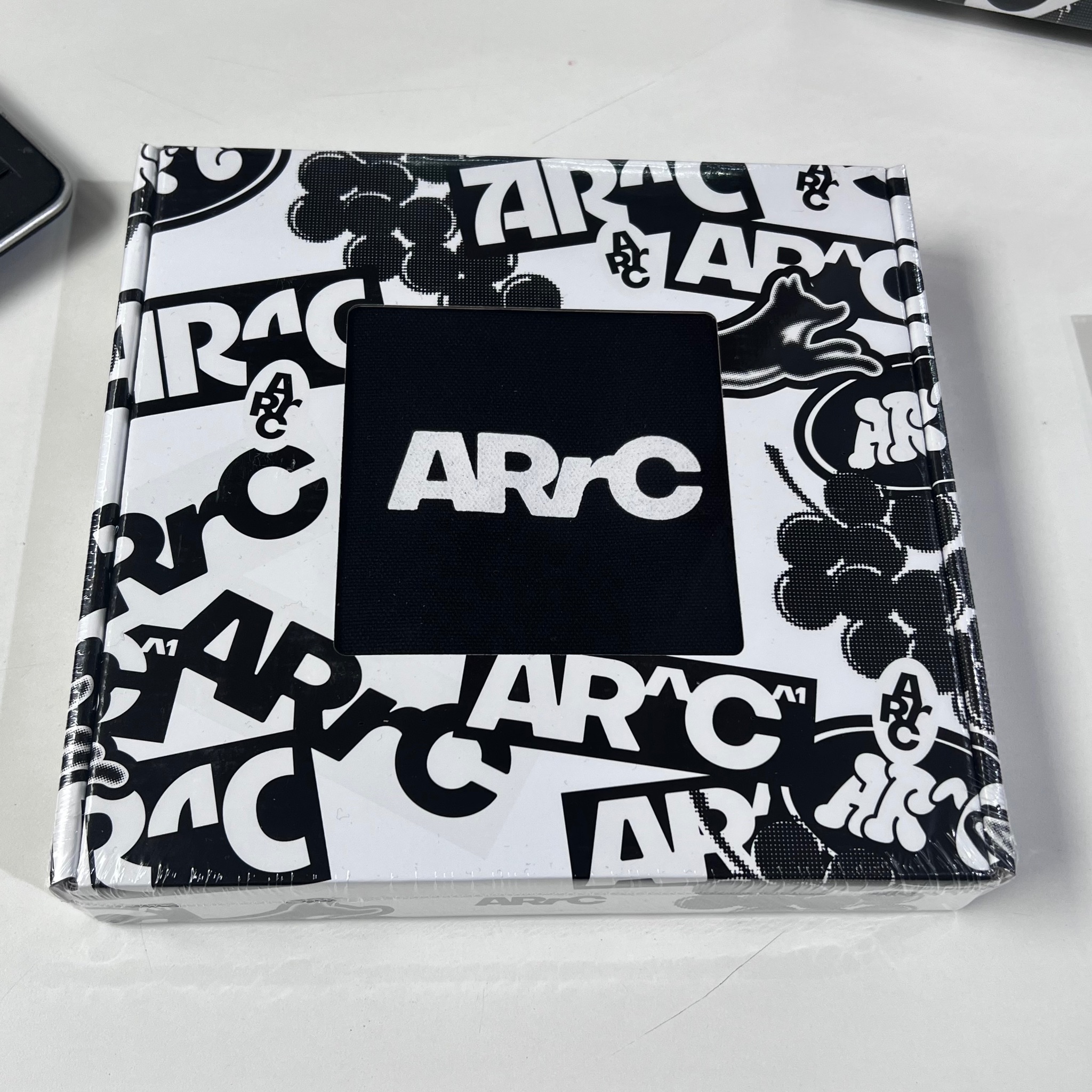 Album ARrC - 1st EP Album [AR^C]