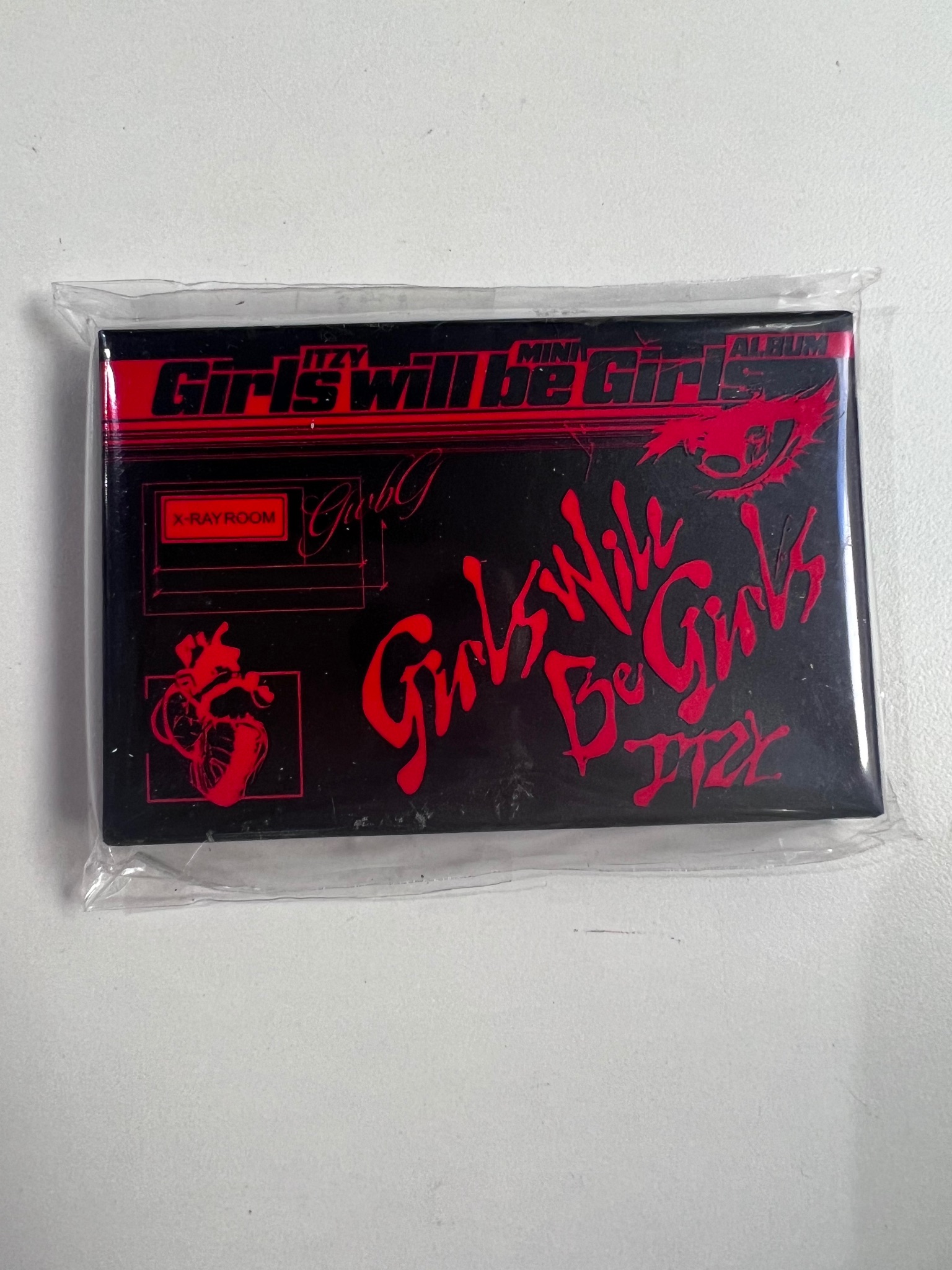 ALBUM ITZY - [GIRLS WILL BE GIRLS] POCAALBUM