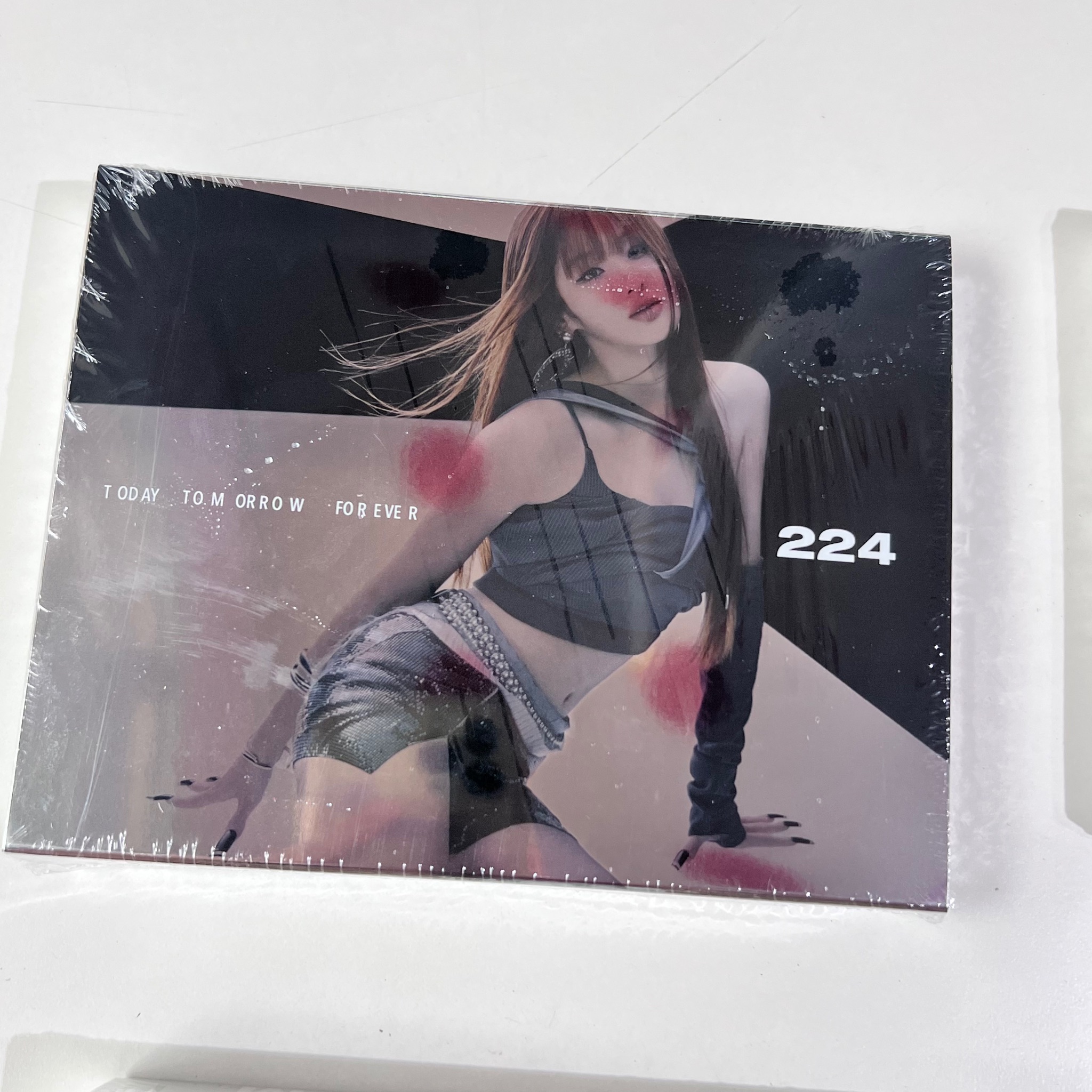 ALBUM KISS OF LFFE - 224 digipack