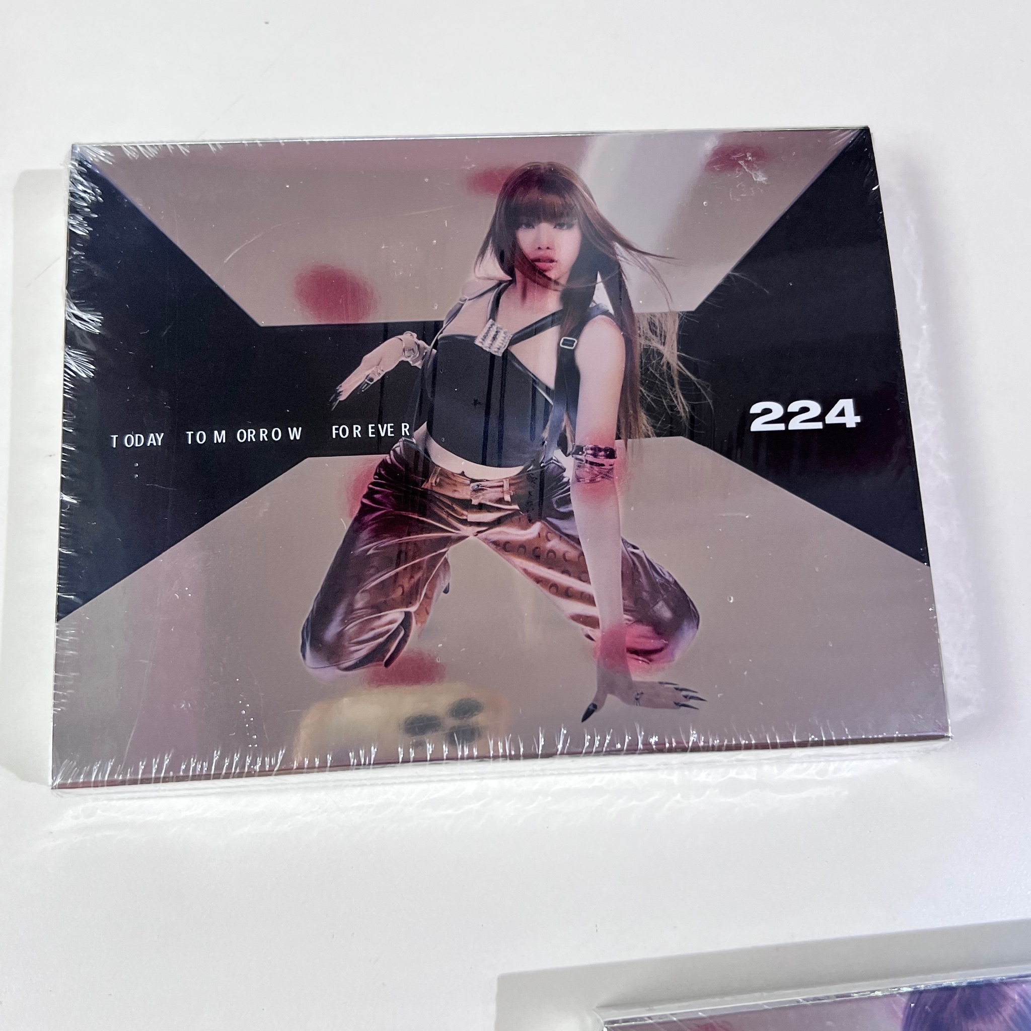ALBUM KISS OF LFFE - 224 digipack