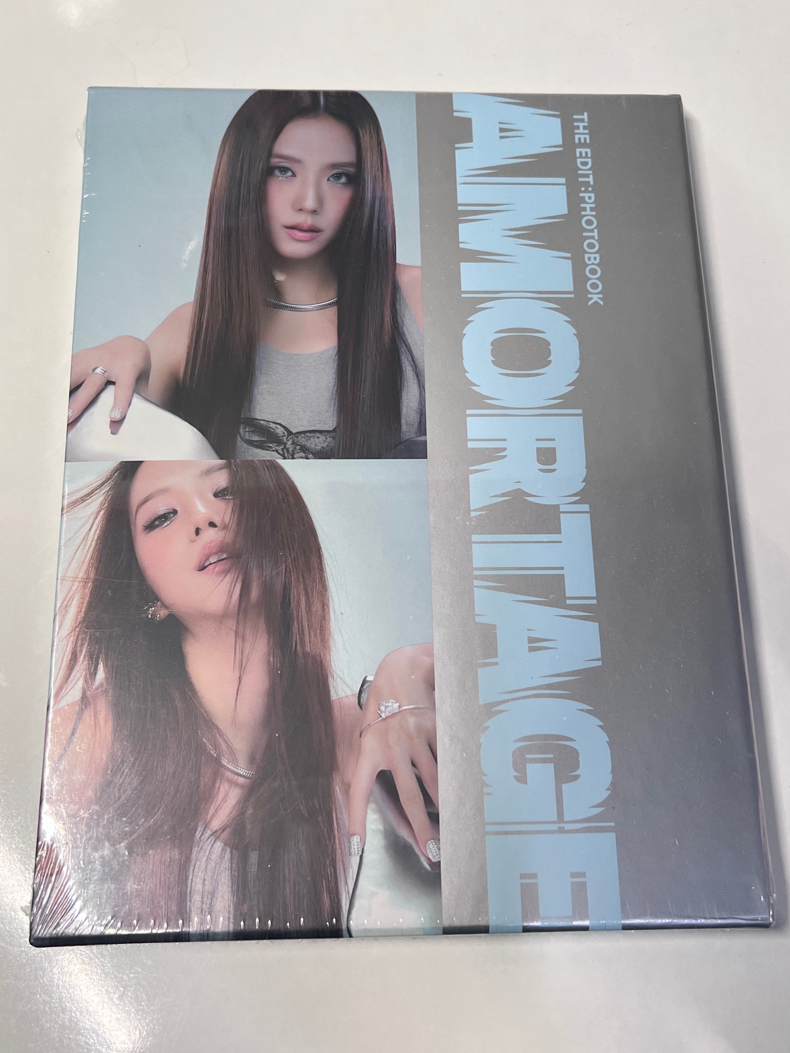 JISOO - JISOO: THE EDIT [AMORTAGE] PHOTOBOOK