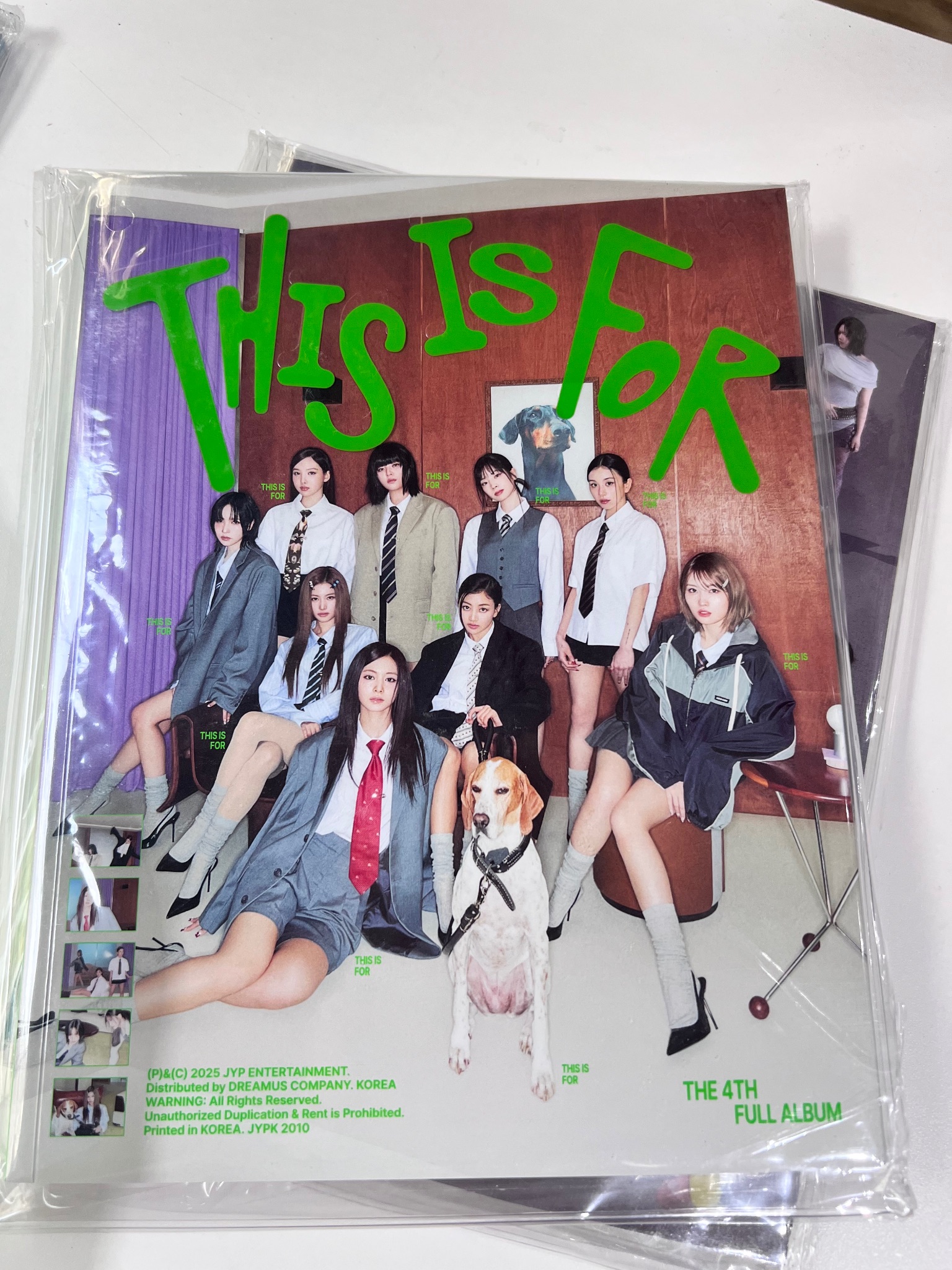 ALBUM TWICE - [THIS IS FOR]