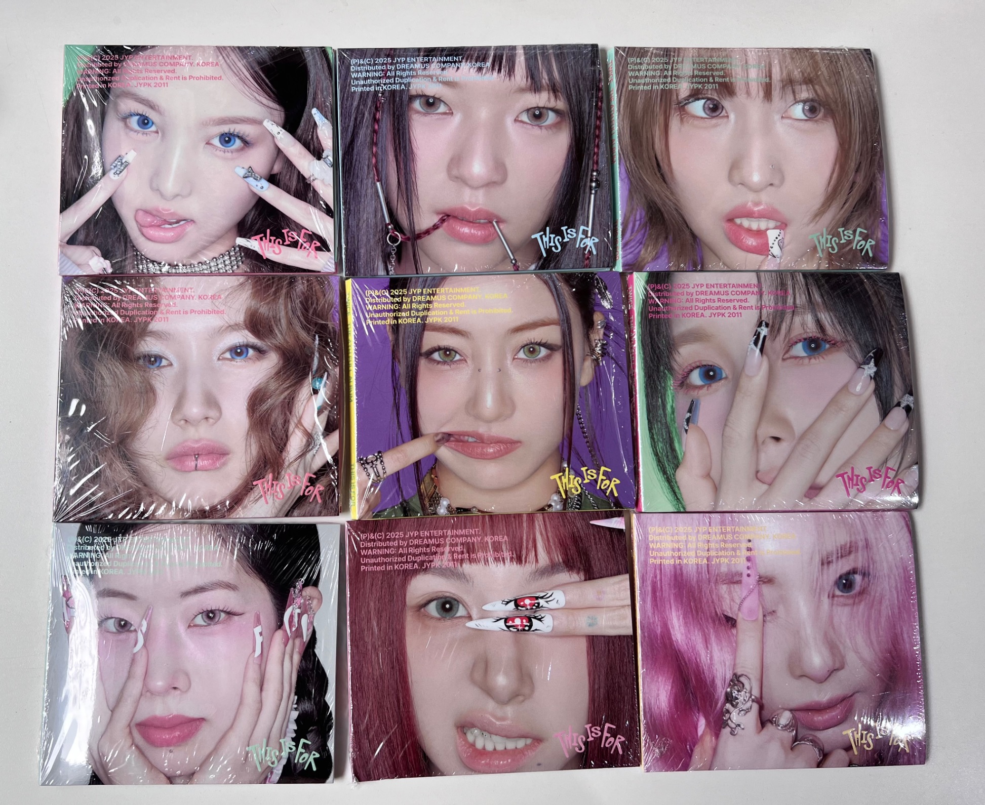 ALBUM TWICE 4th Full Album [THIS IS FOR] (DIGIPACK ver.)