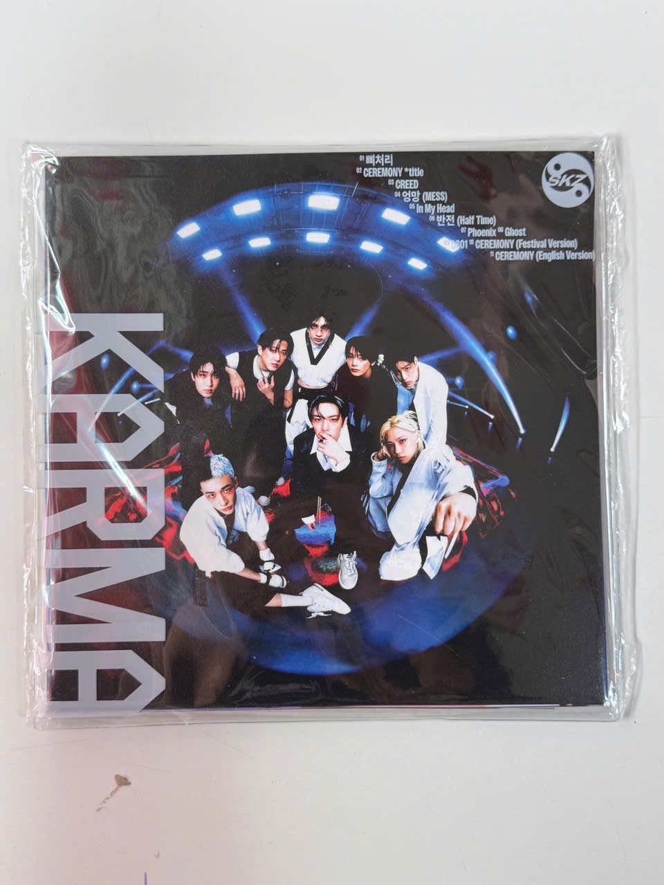 ALBUM Stray kids 4th Full Album [KARMA] (LIMITED VER.)