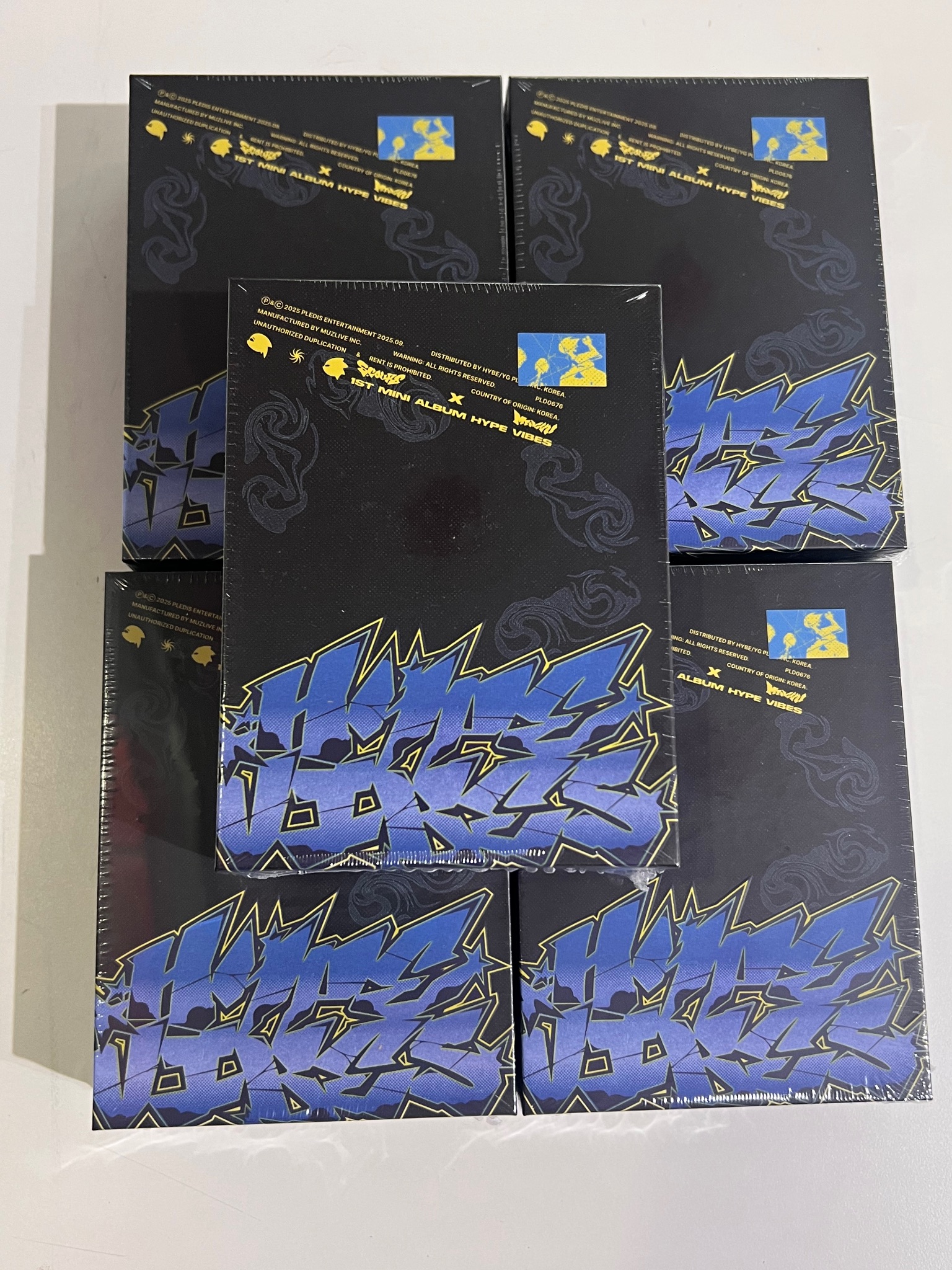 ALBUM S.COUPS X MINGYU 1st Mini Album ‘HYPE VIBES’ KiT Ver.