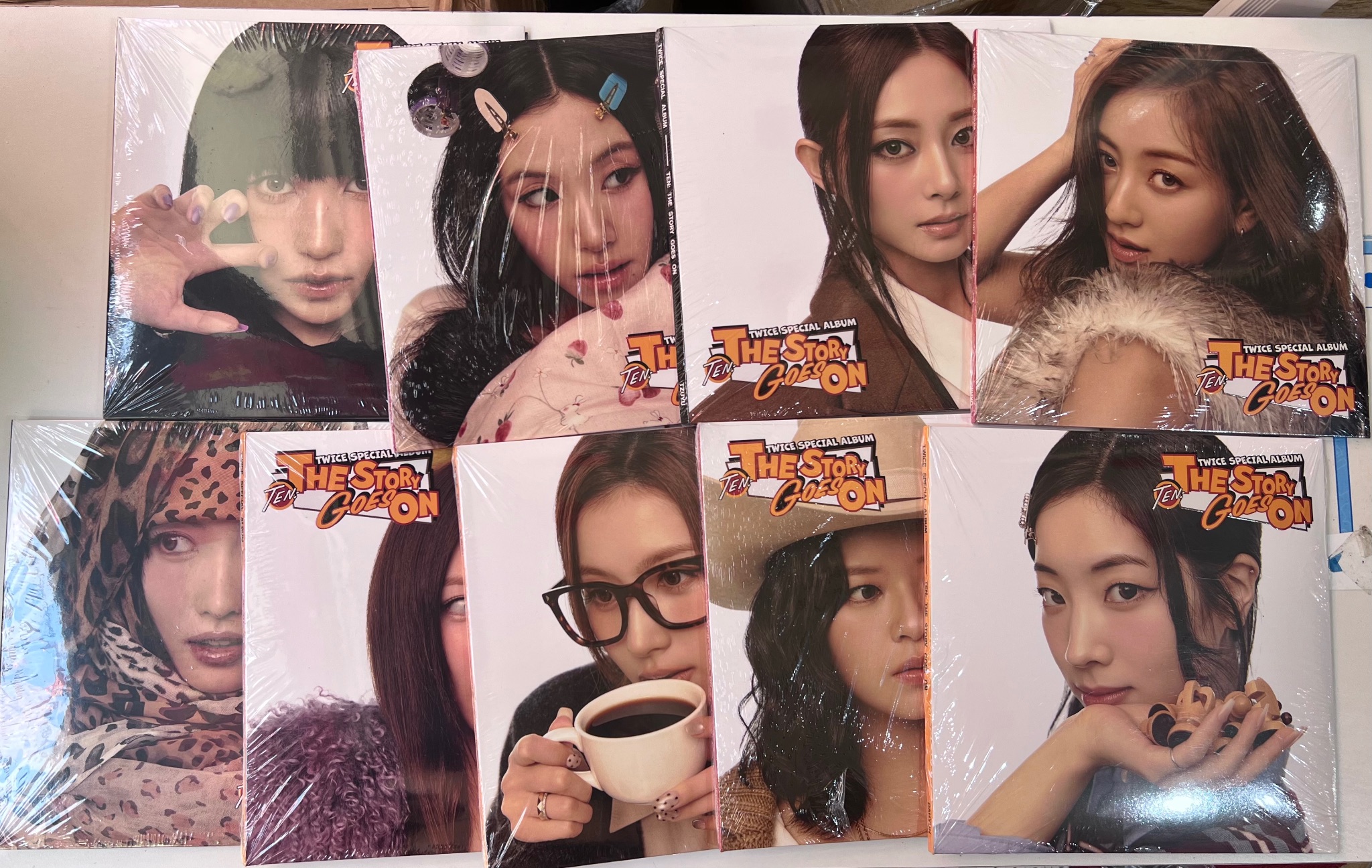 ALBUM TWICE [TEN: The Story Goes On] (Cast Ver.)