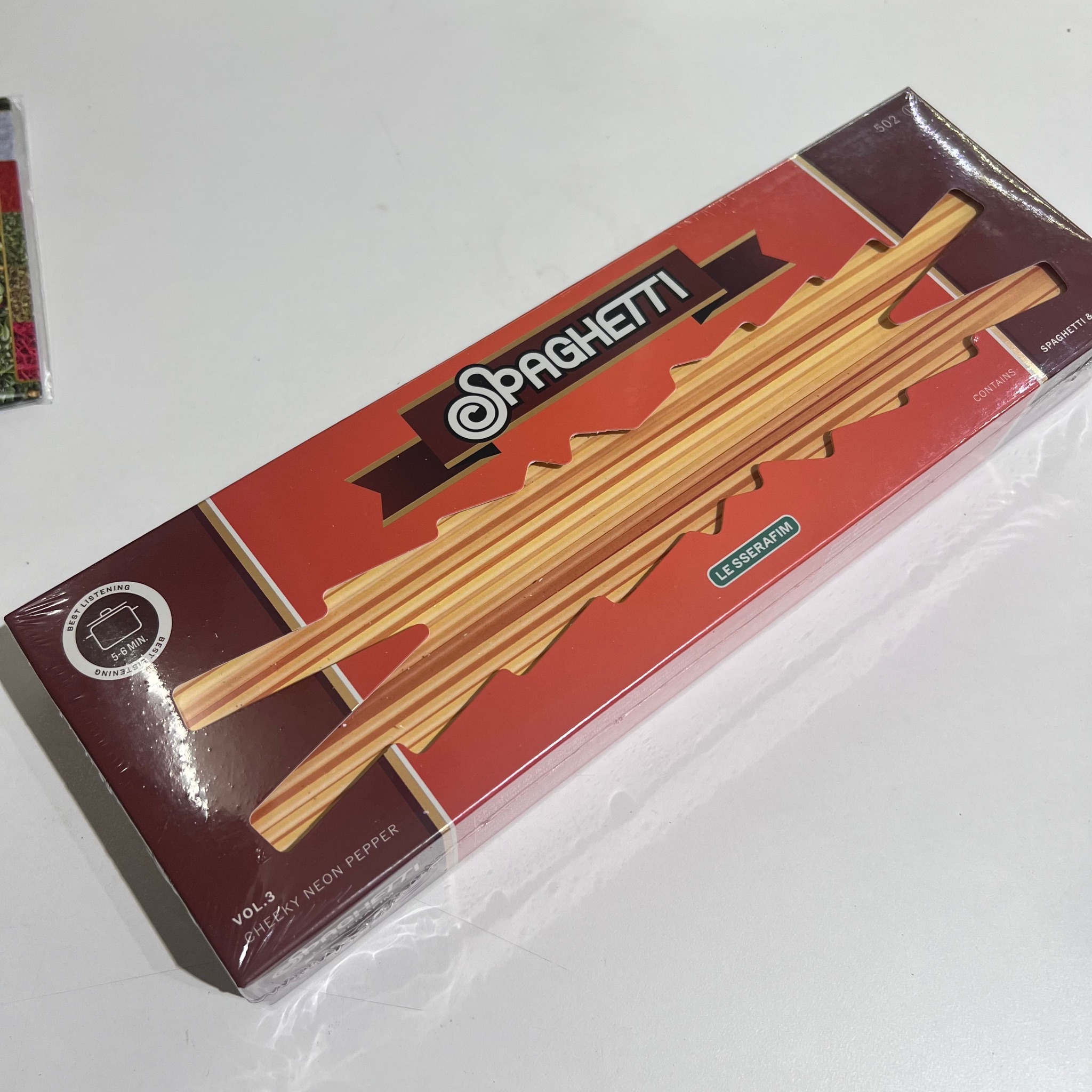 ALBUM LE SSERAFIM SPAGHETTI