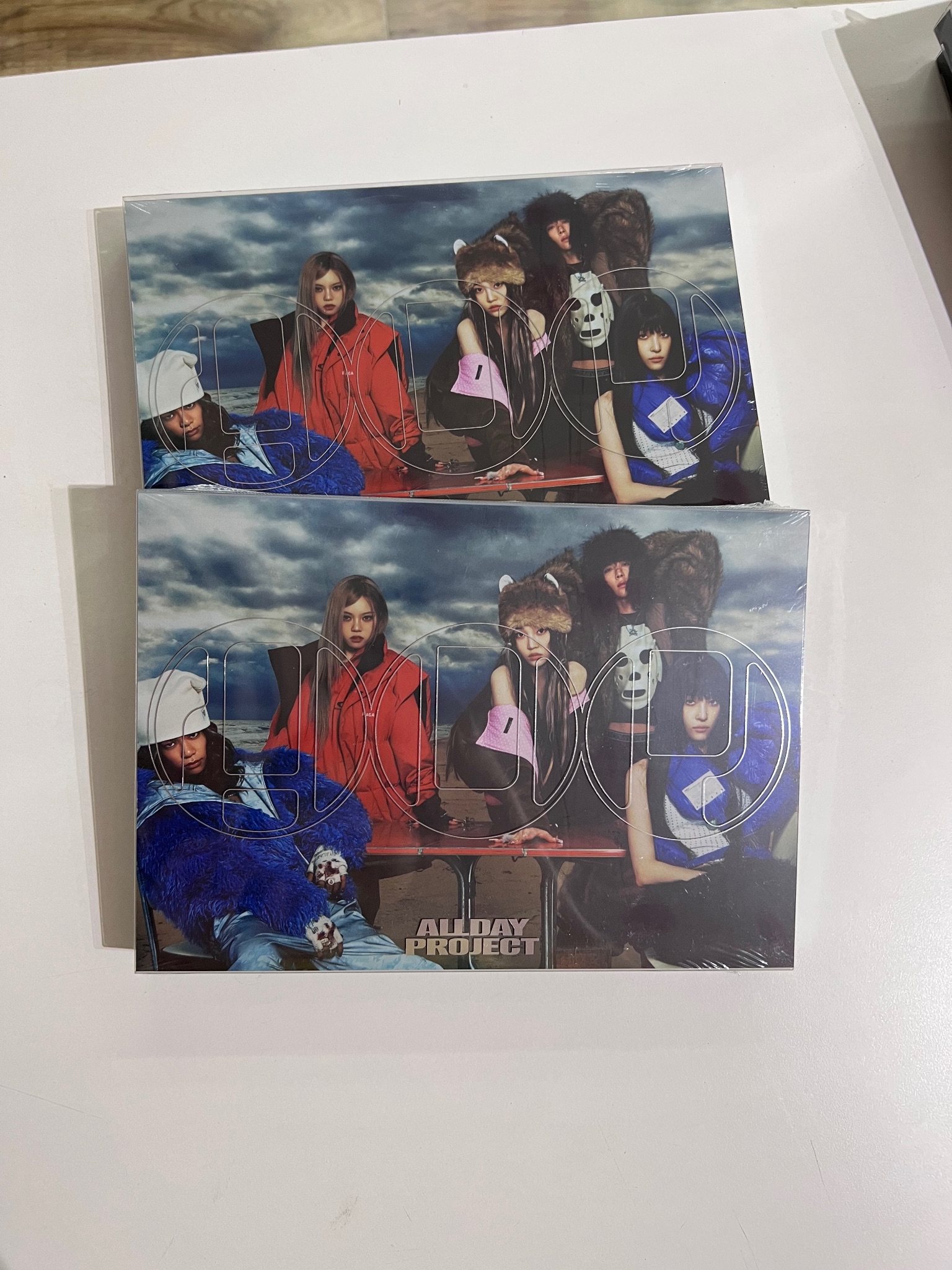 ALLDAY PROJECT The 1st EP Album 'ALLDAY PROJECT' PHOTOBOOK