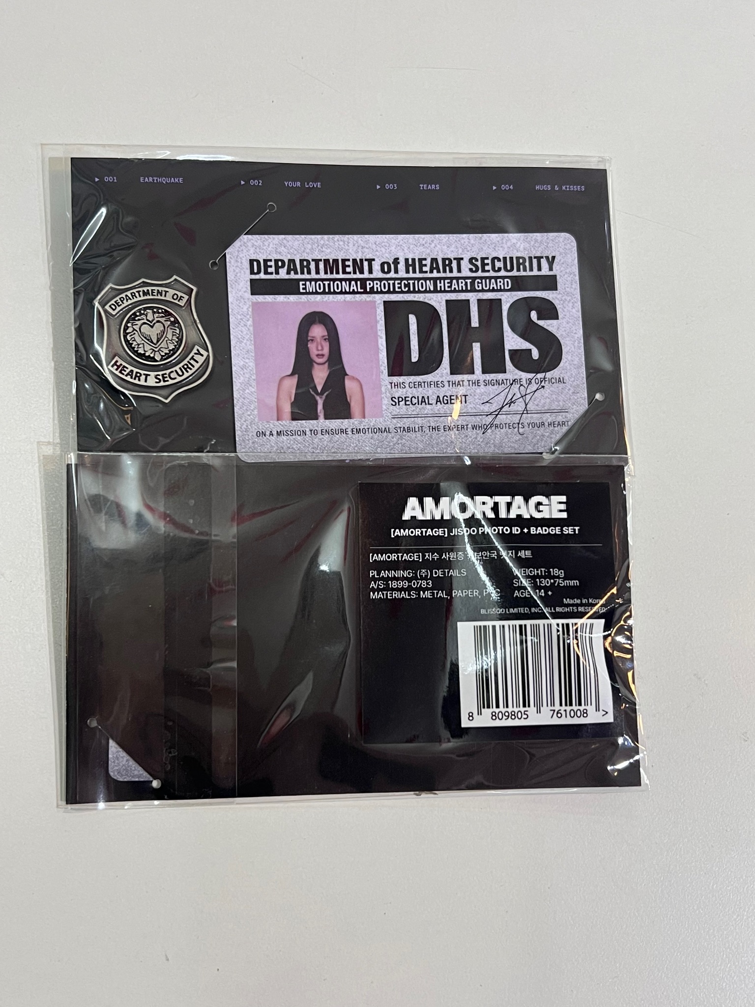 [JISOO-AMORTAGE MD] PHOTO ID + BADGE SET