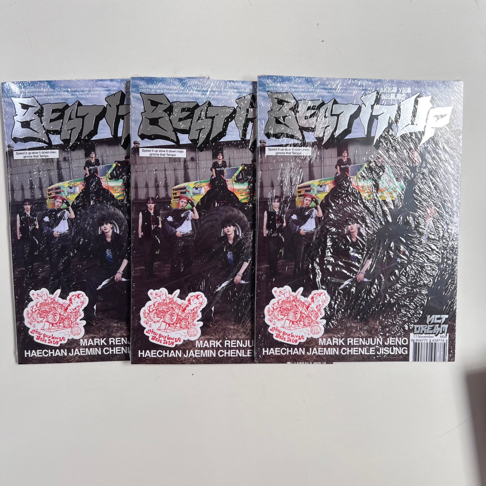 NCT DREAM 6th Mini Album [Beat It Up] (Beat It Up Ver.)