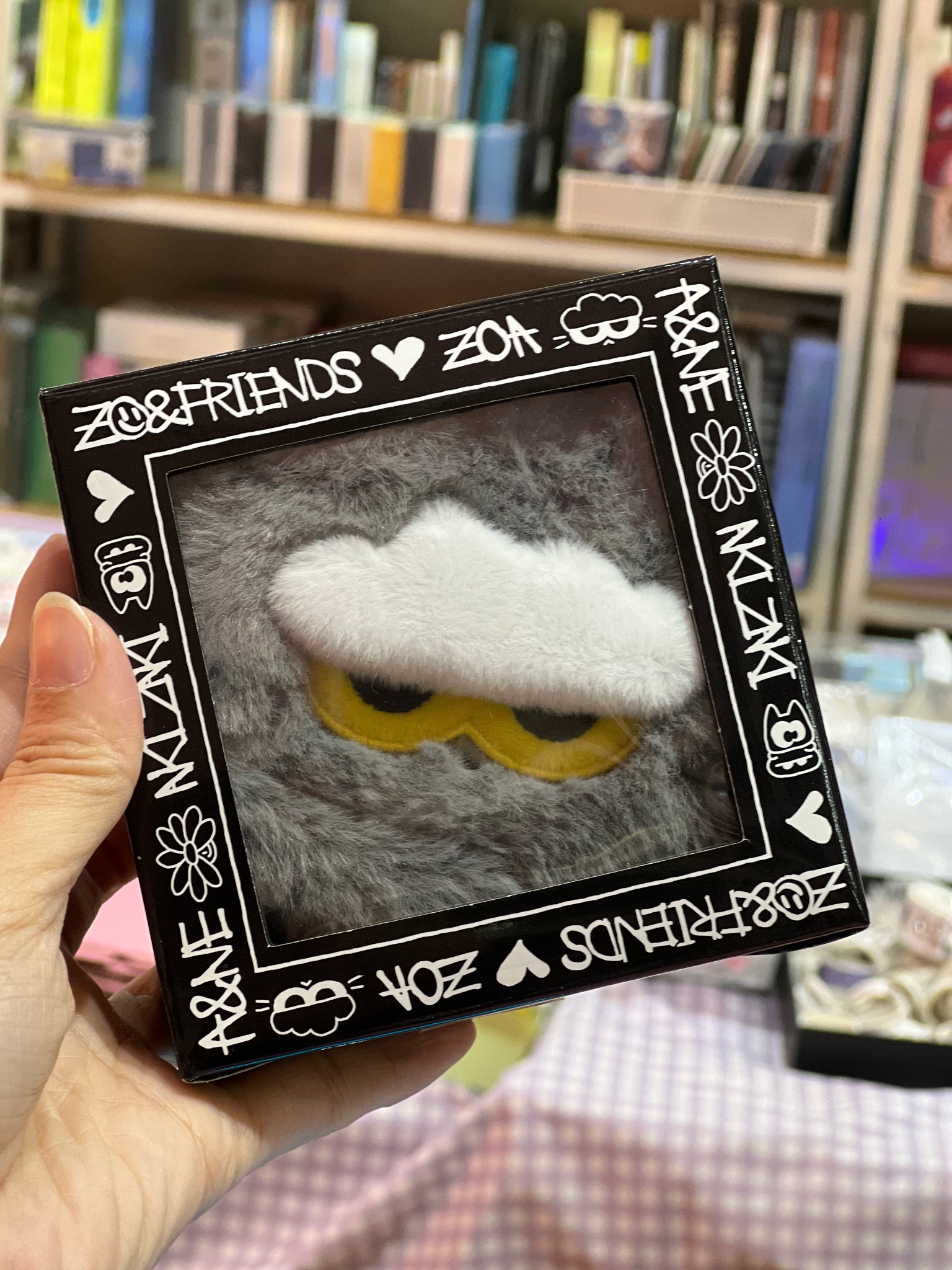 [ZO&FRIENDS] Winter Face Pouch Keyring